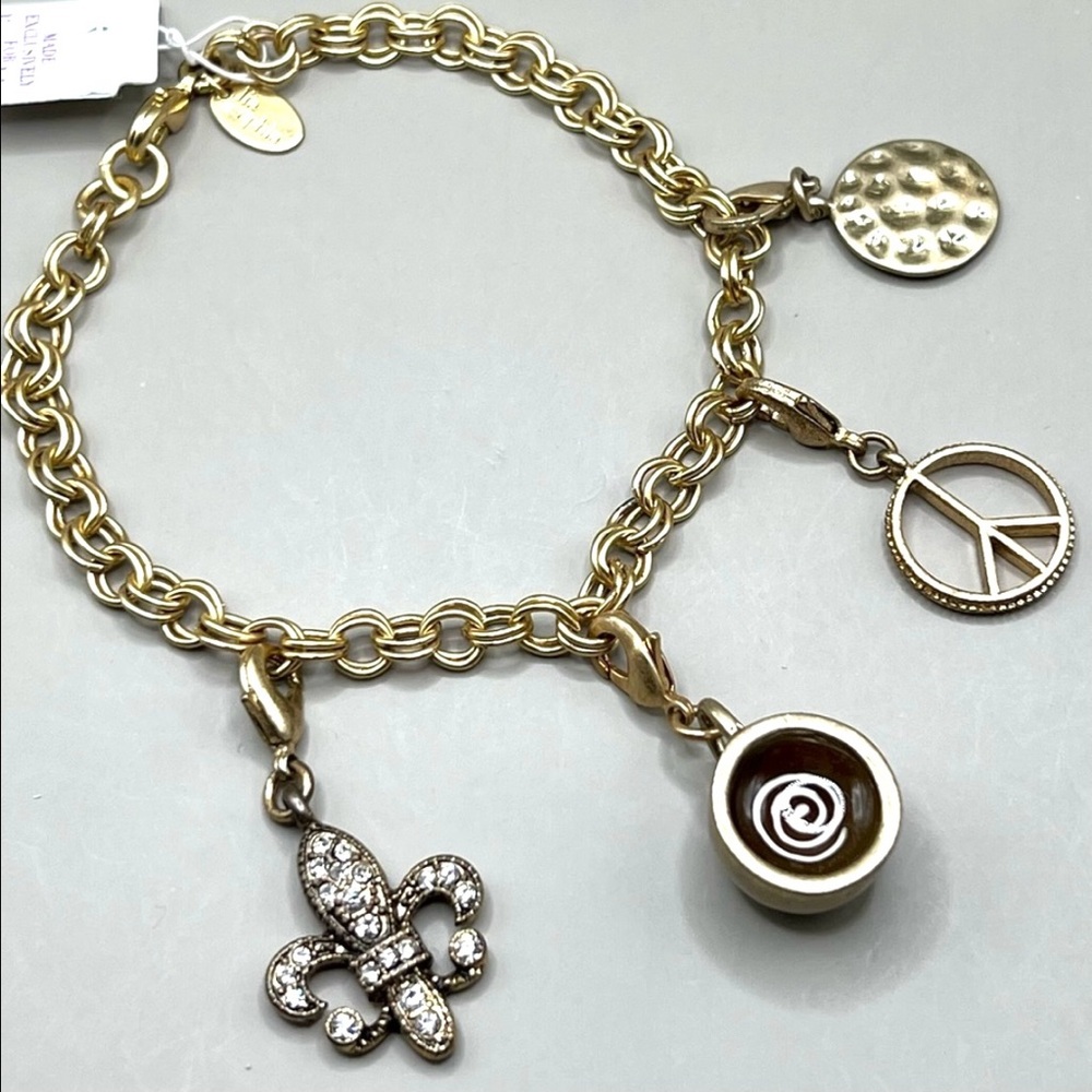 NWT lia sophia Charm bracelet with 4 removable charms, 8”, matte gold, Cute! - Picture 10 of 12
